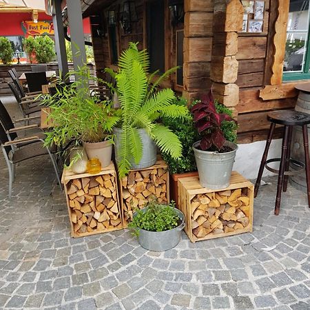 Ferienwohnung Dorfpub Нойштифт-им-Штубайталь Экстерьер фото