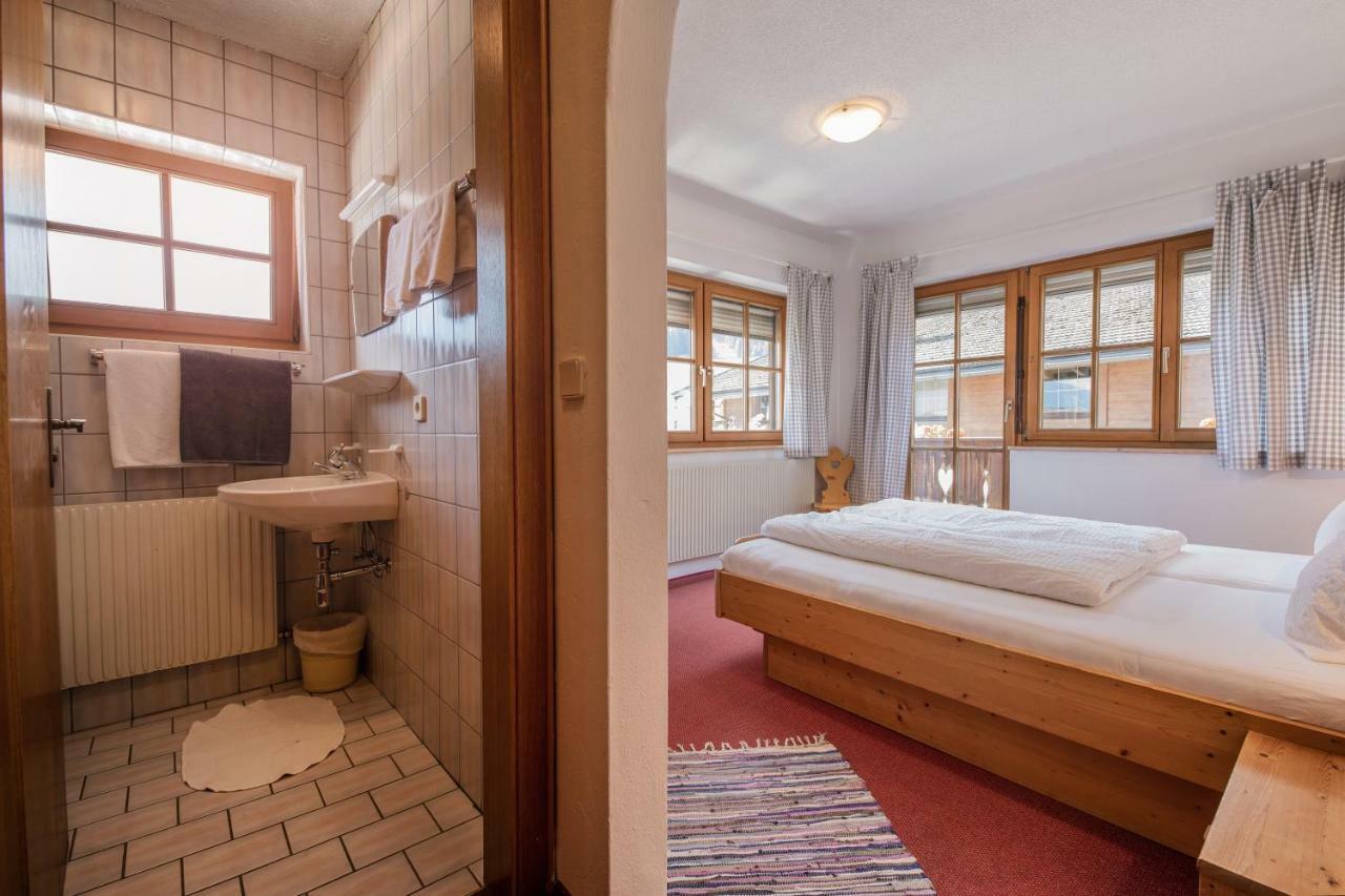 Ferienwohnung Dorfpub Нойштифт-им-Штубайталь Экстерьер фото