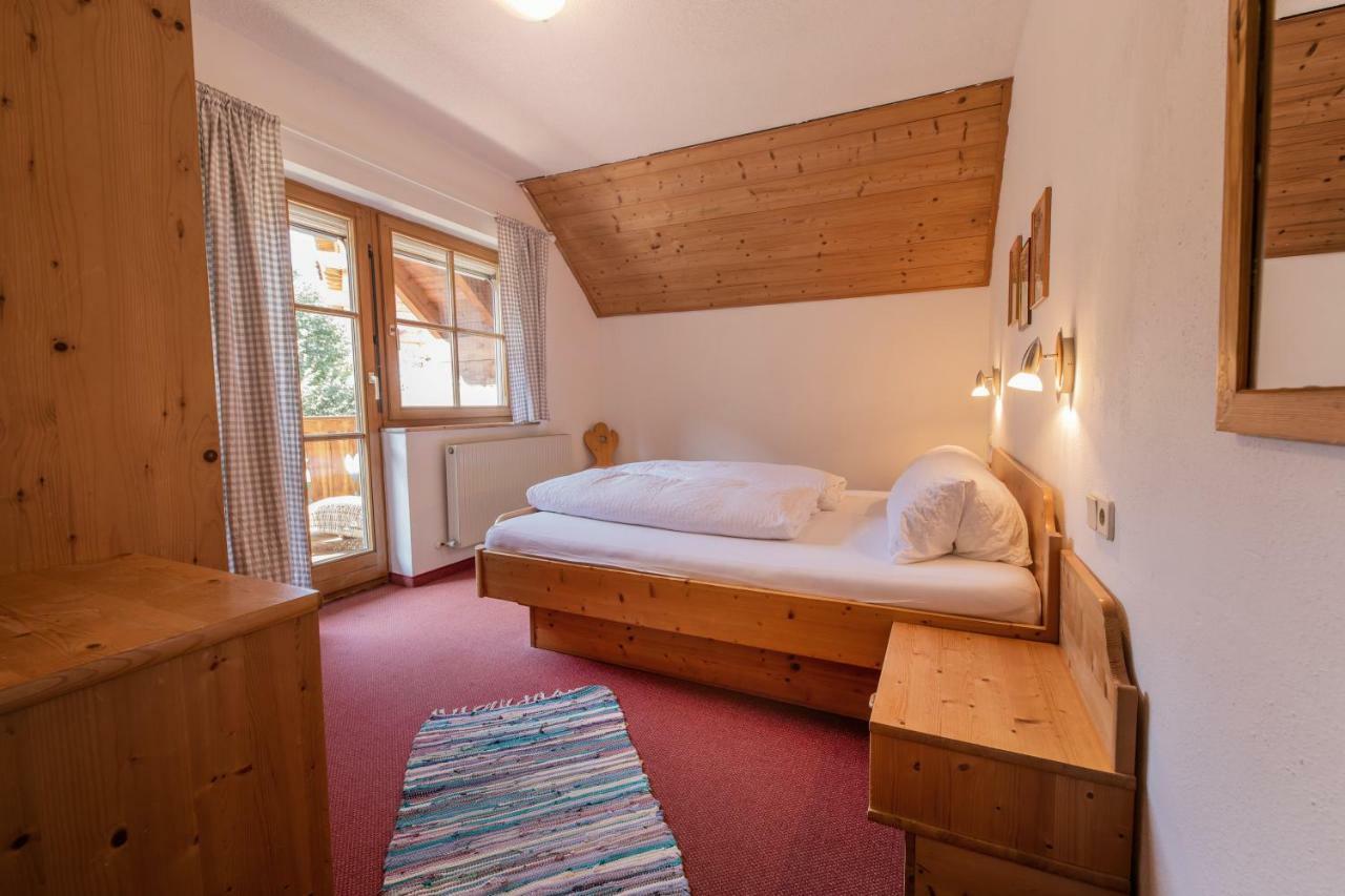 Ferienwohnung Dorfpub Нойштифт-им-Штубайталь Экстерьер фото